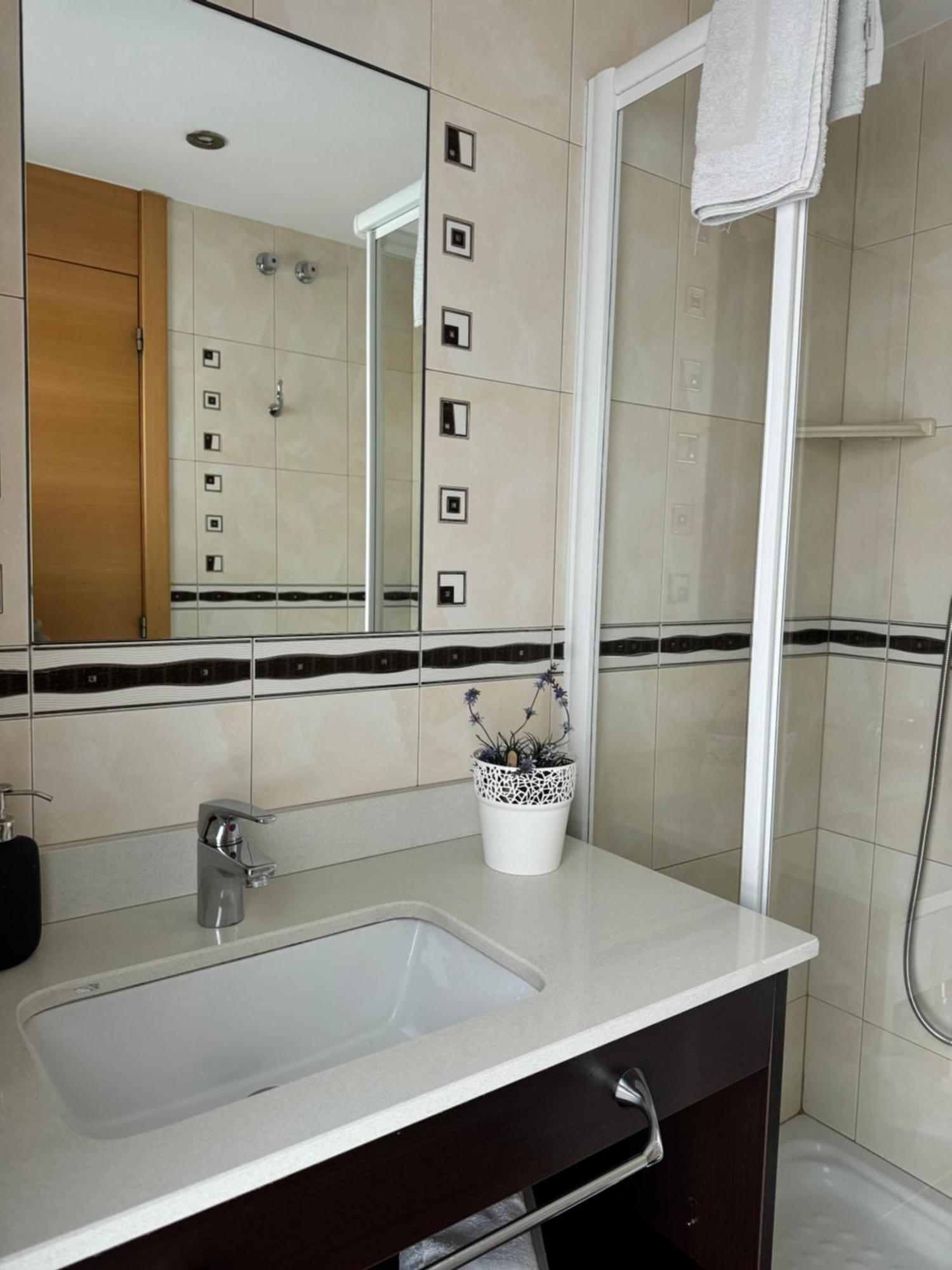 Apartamentos Turisticos Can Rocamora Aren Екстериор снимка